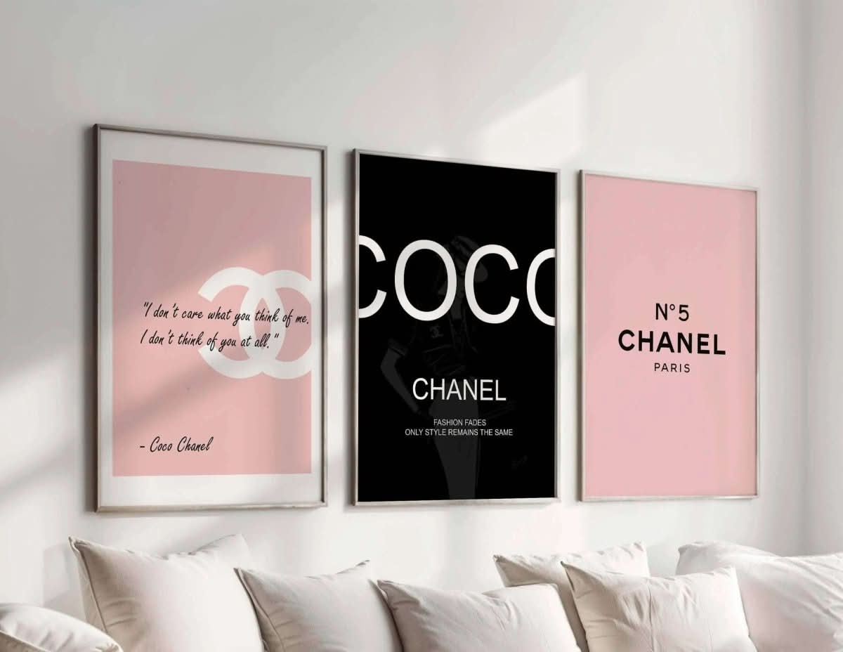 Ninth view capturing the elegant look of Pink Luxury Fashion Prints Set, ideal for stylish spaces.