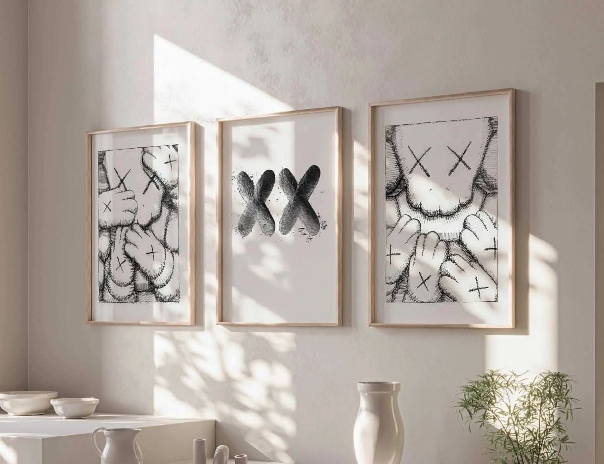 Minimal Hypebeast Poster Set of 3 featuring stylish urban art prints suitable for modern decor.